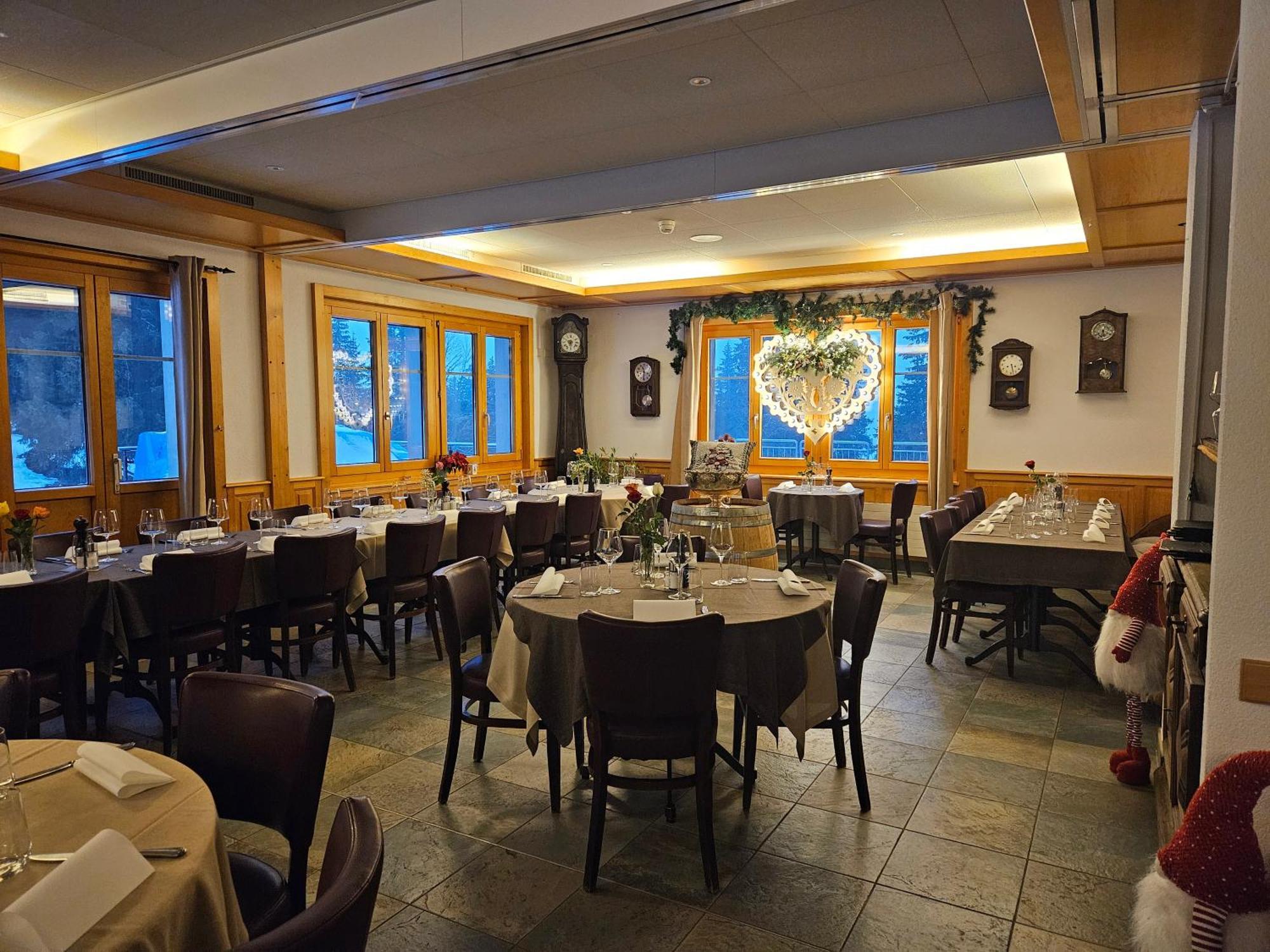 Hotel Restaurant Du Marchairuz Le Brassus Екстер'єр фото
